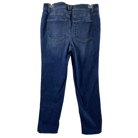 M Jeans Maurices Womens Size 6 Straight Crop Medium Wash Denim Mid Rise Raw‎ Hem - Picture 2 of 10